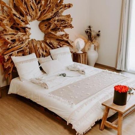 Suite De Charme Avec Jacuzzi Et Cabine Infrarouge Tubize Eksteriør bilde